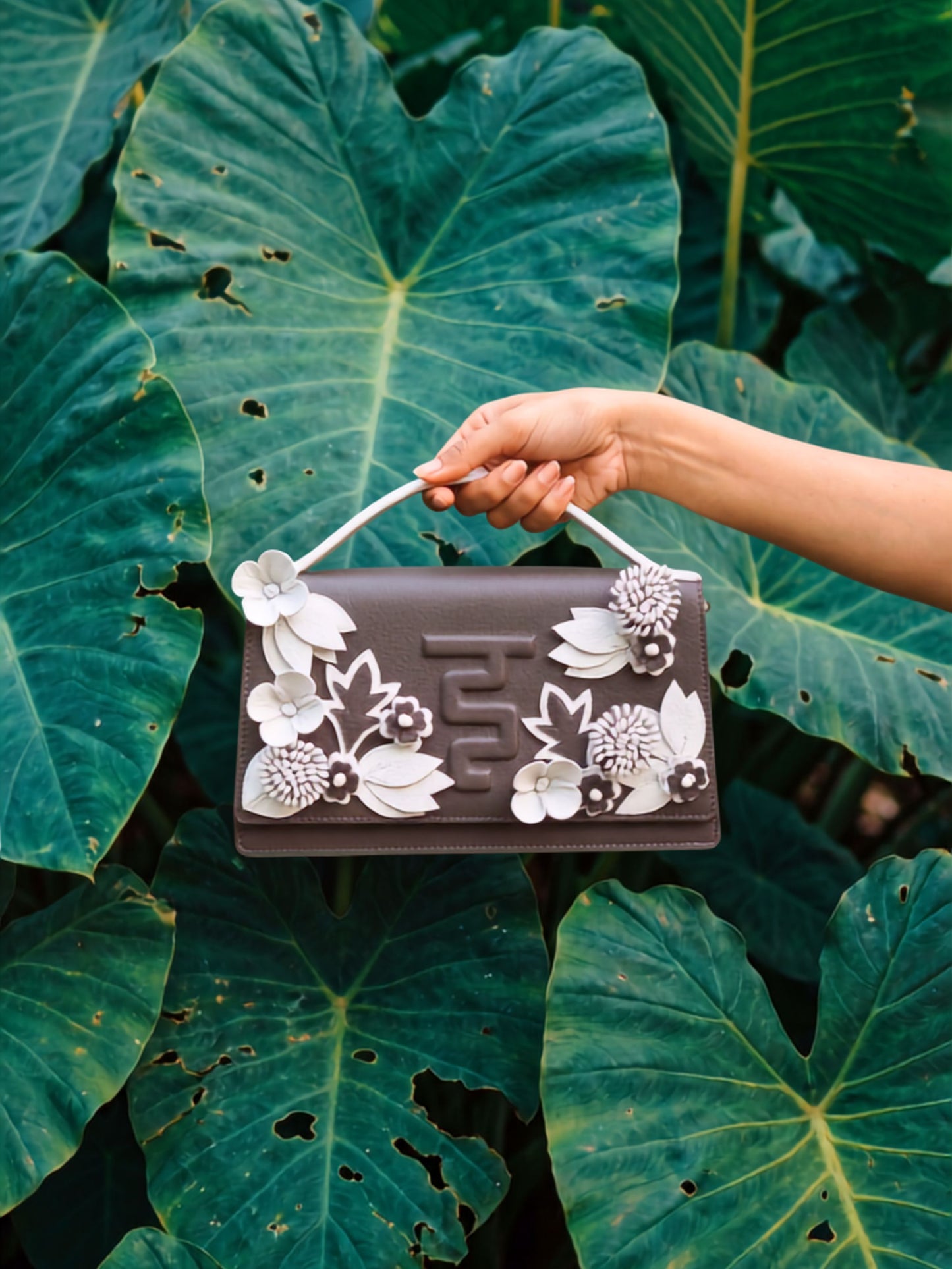 Bloom Bag in Grey and White