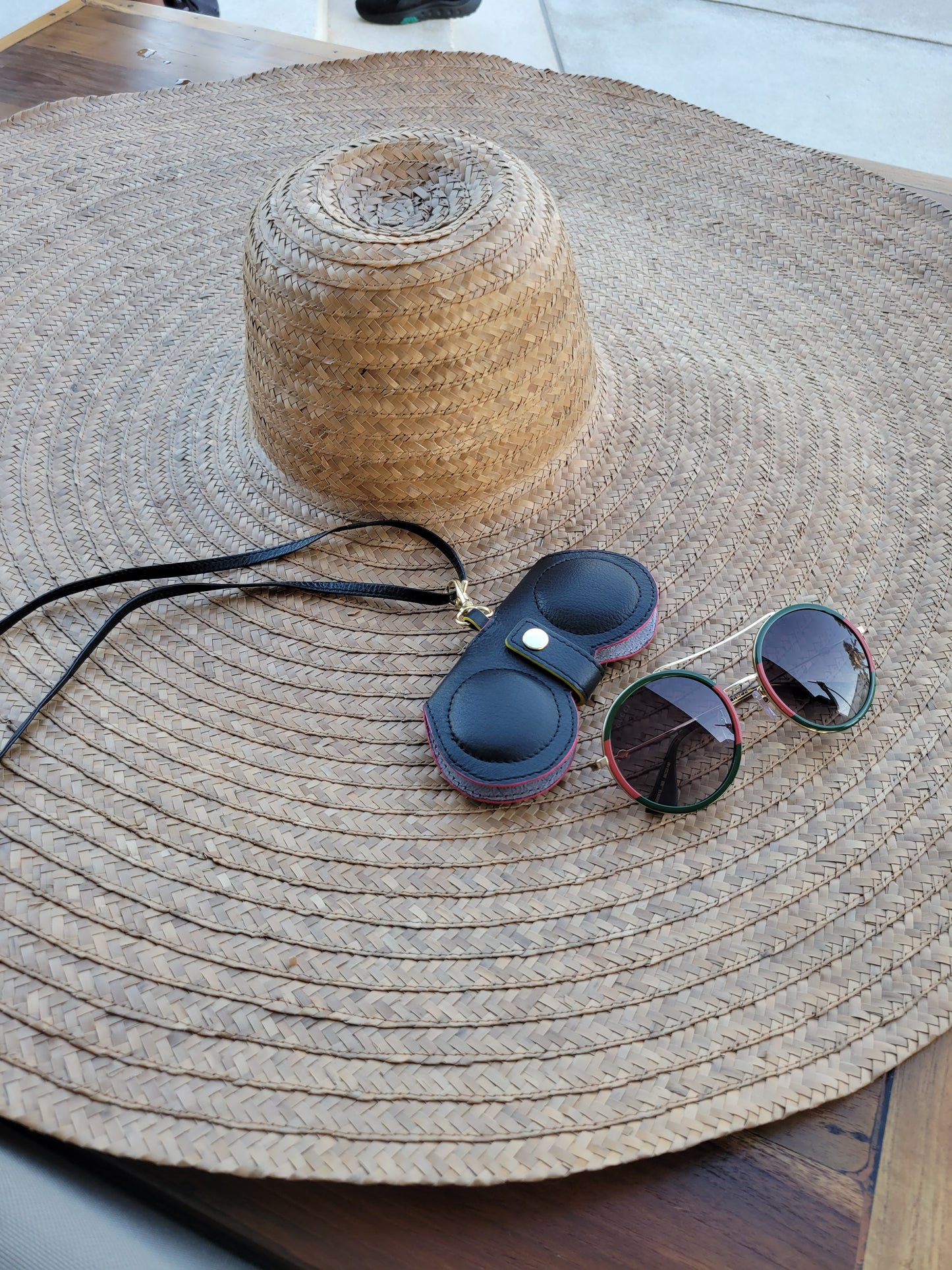 Mobile Sling & Eyewear Sleeve Combo - Black